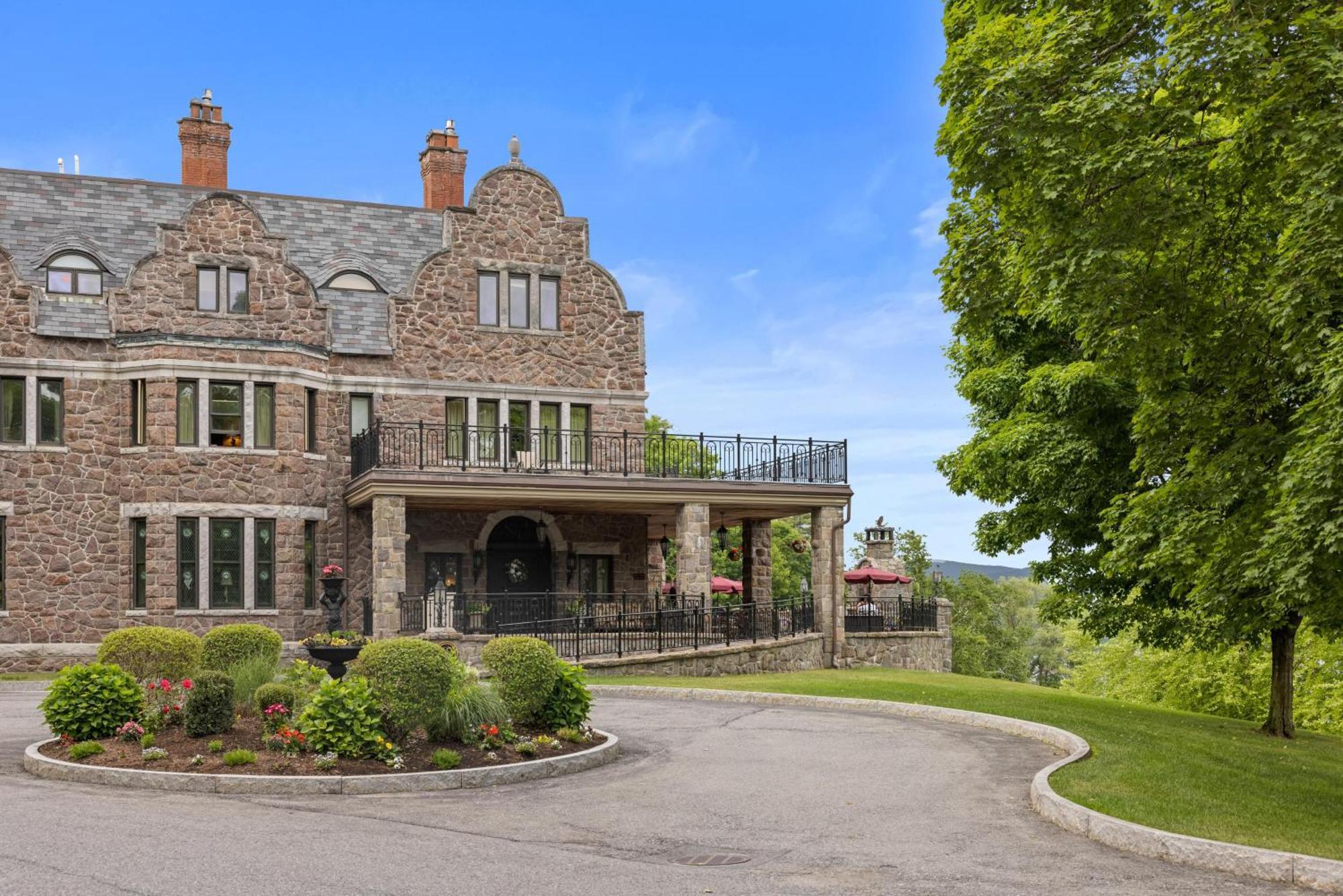 The Inn At Erlowest Lake George Exterior photo